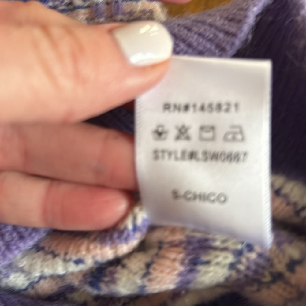 Lane B Sweater - Picture 5 of 6